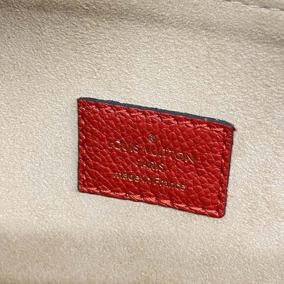 LOUIS VUITTON Brown Monogram Tote Bag - Picture 5 of 9